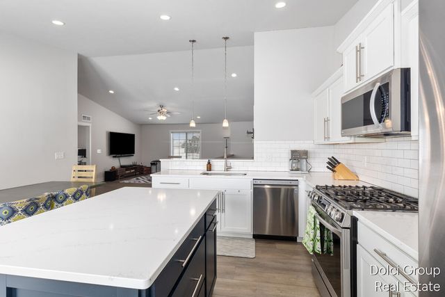 2106 Morgan Run, Hudsonville, MI 49426