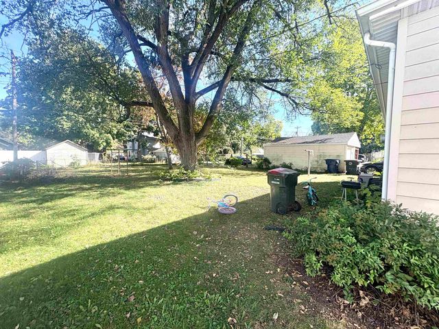 626 Boston Avenue, Waterloo, IA 50703
