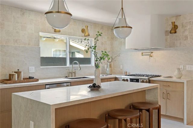 9180 Tropic, Westminster, CA 92683