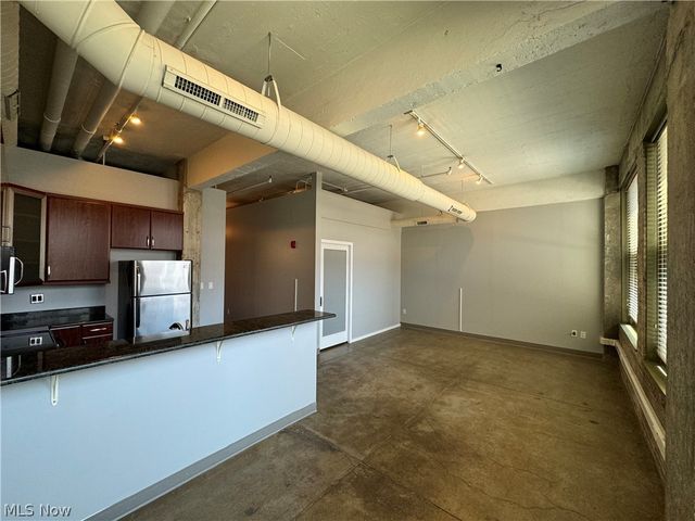 1104 E Prospect Avenue E 305, Cleveland, OH 44115