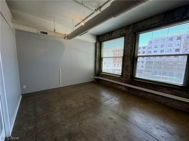 1104 E Prospect Avenue E 305, Cleveland, OH 44115