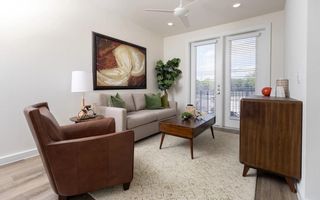 1690 North Loop 1-410, Houston, TX 77009