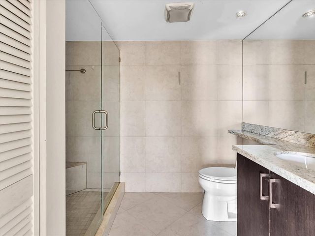 600 Parkview Drive 719, Hallandale Beach, FL 33009