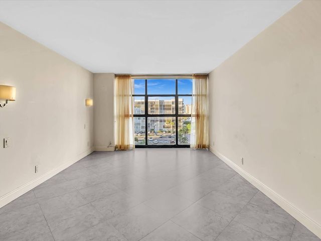 600 Parkview Drive 719, Hallandale Beach, FL 33009