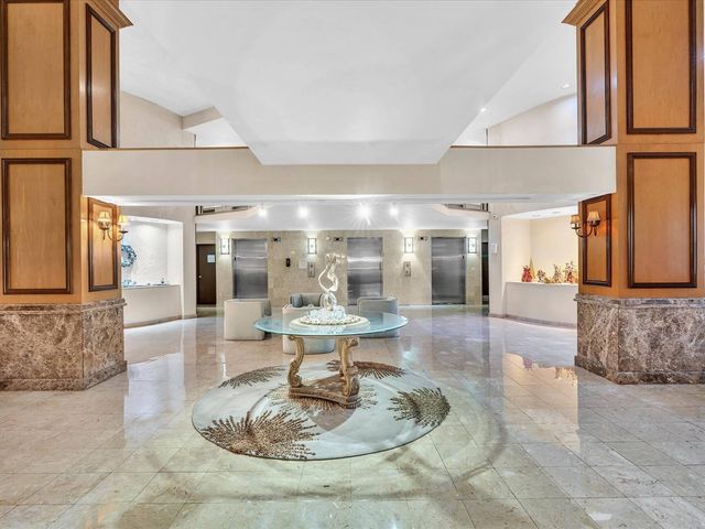 600 Parkview Drive 719, Hallandale Beach, FL 33009