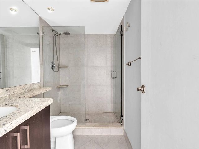 600 Parkview Drive 719, Hallandale Beach, FL 33009