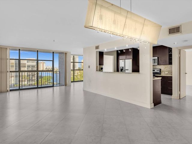 600 Parkview Drive 719, Hallandale Beach, FL 33009