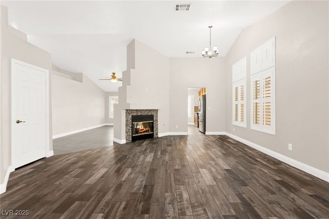 7804 Thorne Pine Avenue, Las Vegas, NV 89131