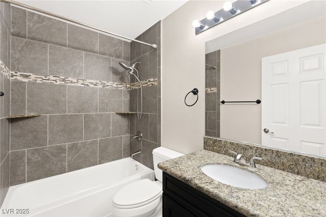 7804 Thorne Pine Avenue, Las Vegas, NV 89131