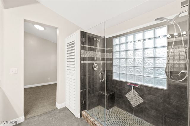 7804 Thorne Pine Avenue, Las Vegas, NV 89131