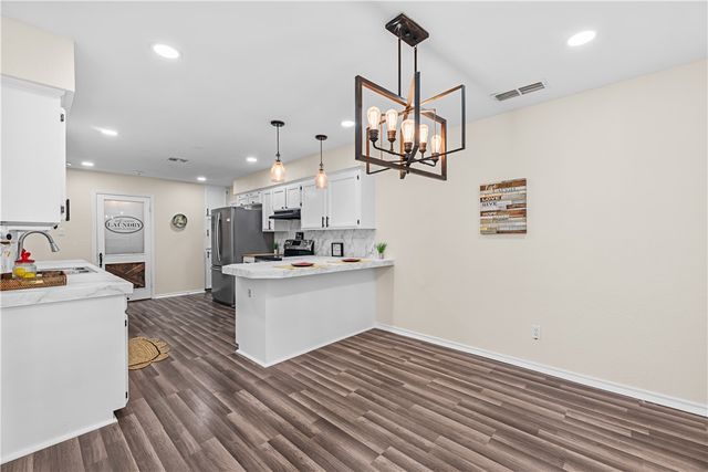 5317 Tartan Cir, Corpus Christi, TX 78413