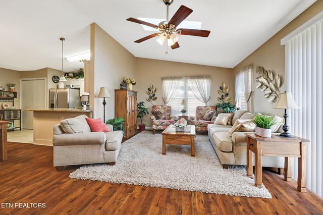 129 Glenwood Drive, Crossville, TN 38558