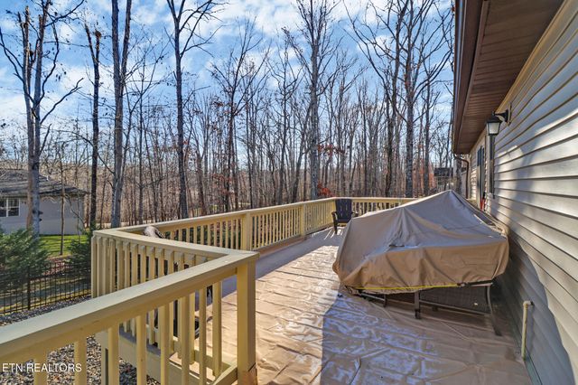 129 Glenwood Drive, Crossville, TN 38558