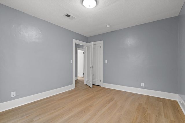 123 S Moore Road, Chattanooga, TN 37411