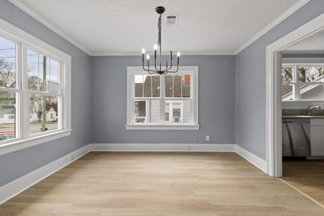 123 S Moore Road, Chattanooga, TN 37411