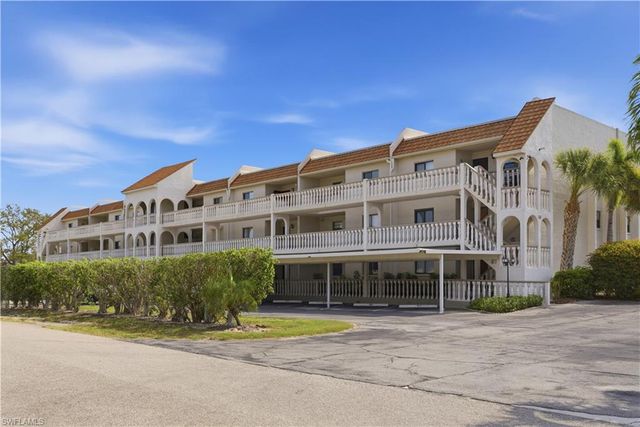 9395 Pennsylvania AVE 6, Bonita Springs, FL 34135