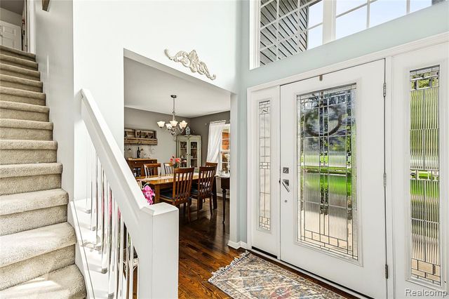 2375 Reidsview, White Lake, MI 48383