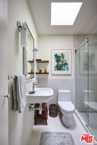 8713 Rangely Avenue, West Hollywood, CA 90048