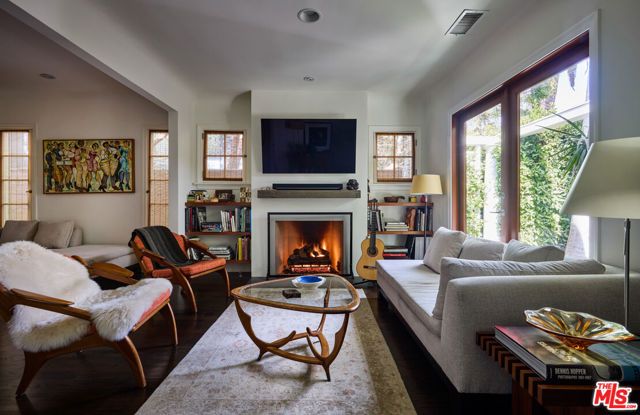 8713 Rangely Avenue, West Hollywood, CA 90048