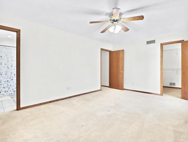 4315 Tanglewood Drive, Janesville, WI 53546