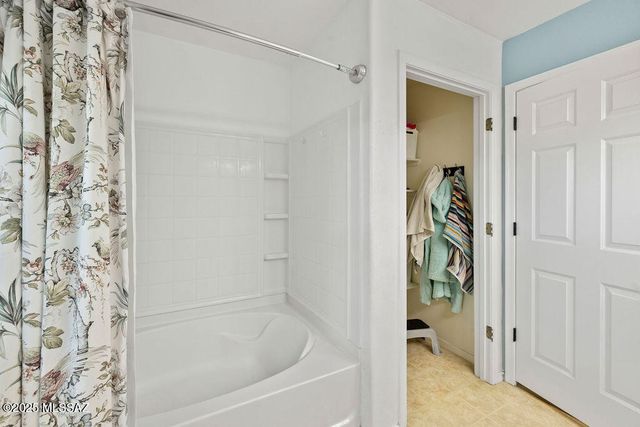 615 E Sterling Canyon Drive, Corona De Tucson, AZ 85641