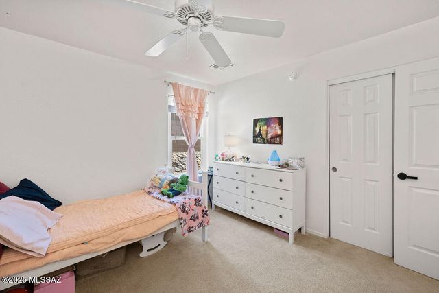 615 E Sterling Canyon Drive, Corona De Tucson, AZ 85641