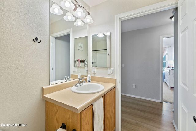 615 E Sterling Canyon Drive, Corona De Tucson, AZ 85641