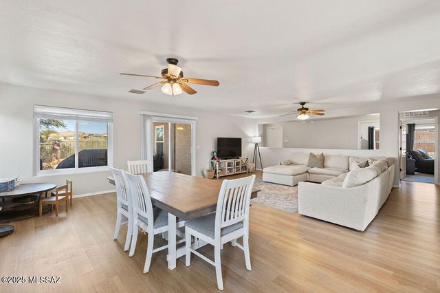 615 E Sterling Canyon Drive, Corona De Tucson, AZ 85641