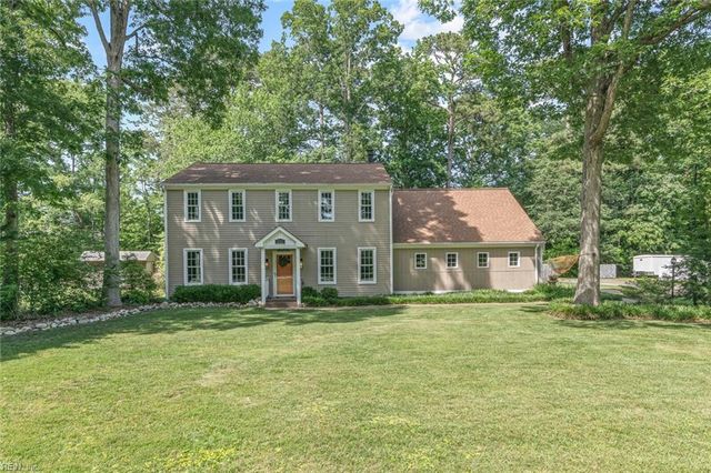 111 Fielding Lewis DR, Yorktown, VA 23692