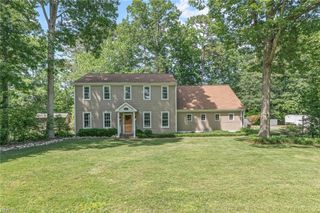 111 Fielding Lewis DR, Yorktown, VA 23692