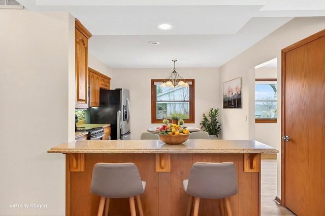 17225 Penbrook DRIVE, Brookfield, WI 53045