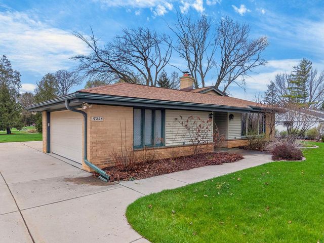 17225 Penbrook DRIVE, Brookfield, WI 53045