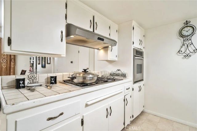 5035 Carlingford Avenue, Riverside, CA 92504