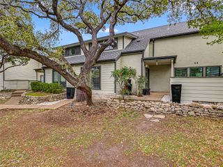 44 Casa Verde ST, Lakeway, TX 78734