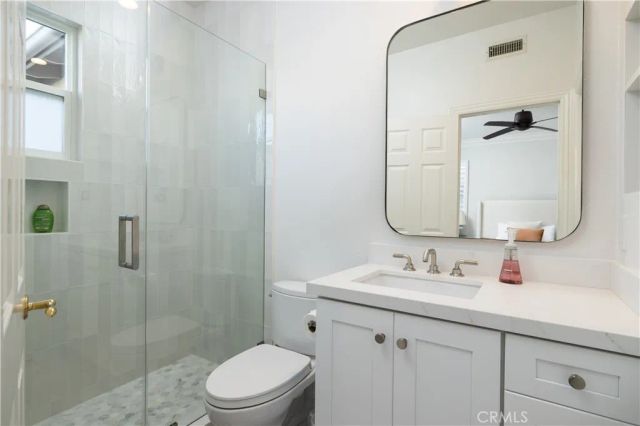 26 Peppertree, Newport Beach, CA 92660