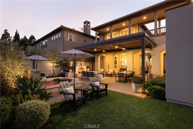 26 Peppertree, Newport Beach, CA 92660