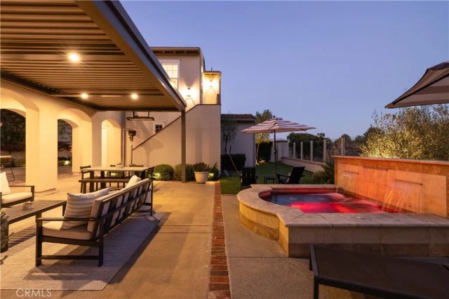 26 Peppertree, Newport Beach, CA 92660