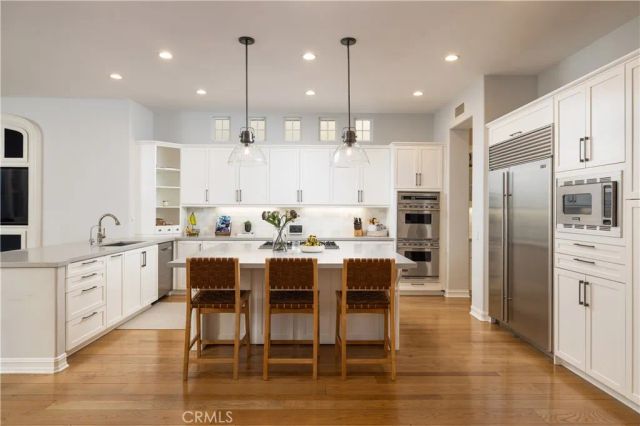 26 Peppertree, Newport Beach, CA 92660
