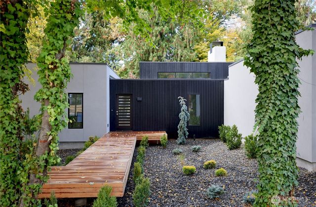 910 Fern Avenue, Walla Walla, WA 99362