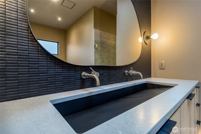 910 Fern Avenue, Walla Walla, WA 99362