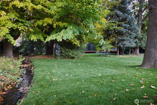 910 Fern Avenue, Walla Walla, WA 99362