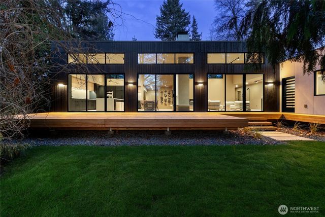 910 Fern Avenue, Walla Walla, WA 99362