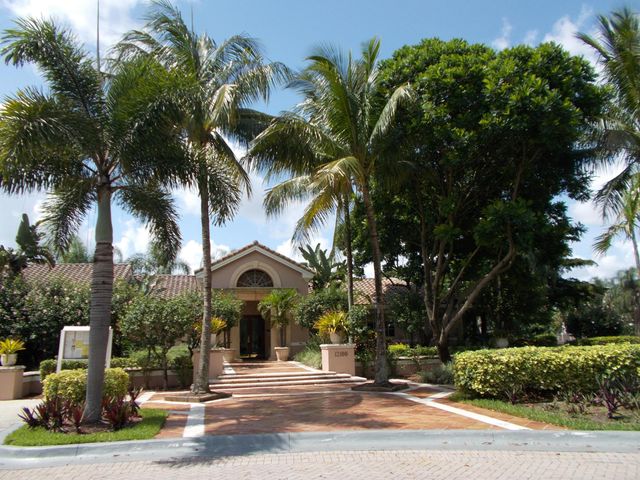 12112 St.andrews Place 212, Miramar, FL 33025