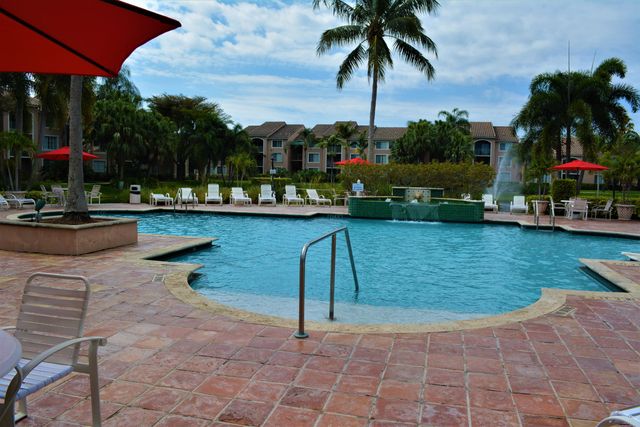 12112 St.andrews Place 212, Miramar, FL 33025