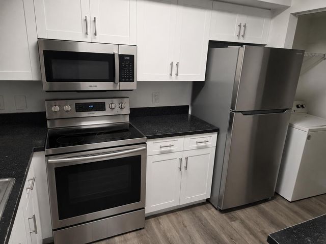 12112 St.andrews Place 212, Miramar, FL 33025