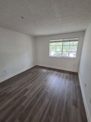 12112 St.andrews Place 212, Miramar, FL 33025