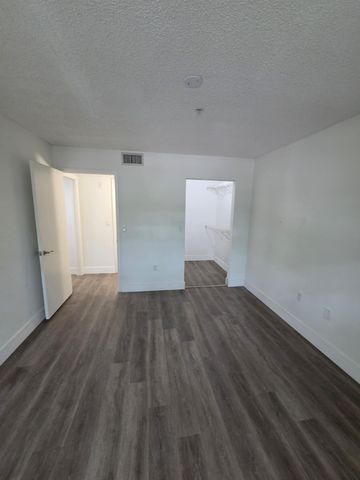 12112 St.andrews Place 212, Miramar, FL 33025