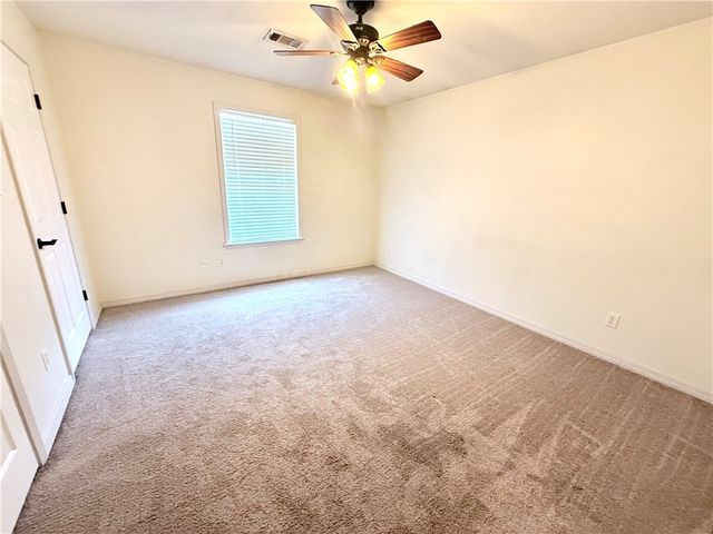 2003 S Utica Avenue, Russellville, AR 72802