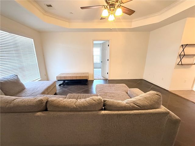 2003 S Utica Avenue, Russellville, AR 72802