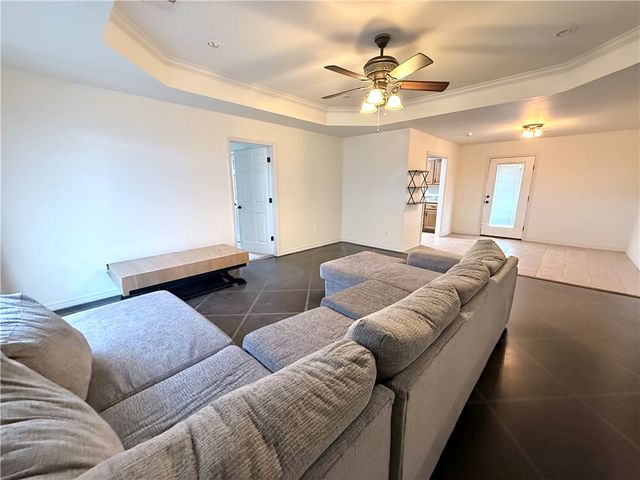 2003 S Utica Avenue, Russellville, AR 72802